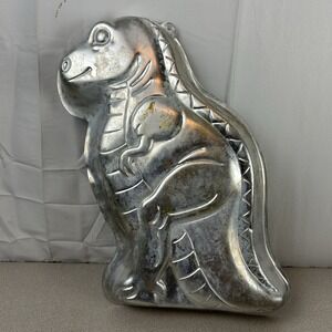 Dinosaur Partysaurus T-Rex Cake Pan Baking Mold 1987 Wilton 2105-1280